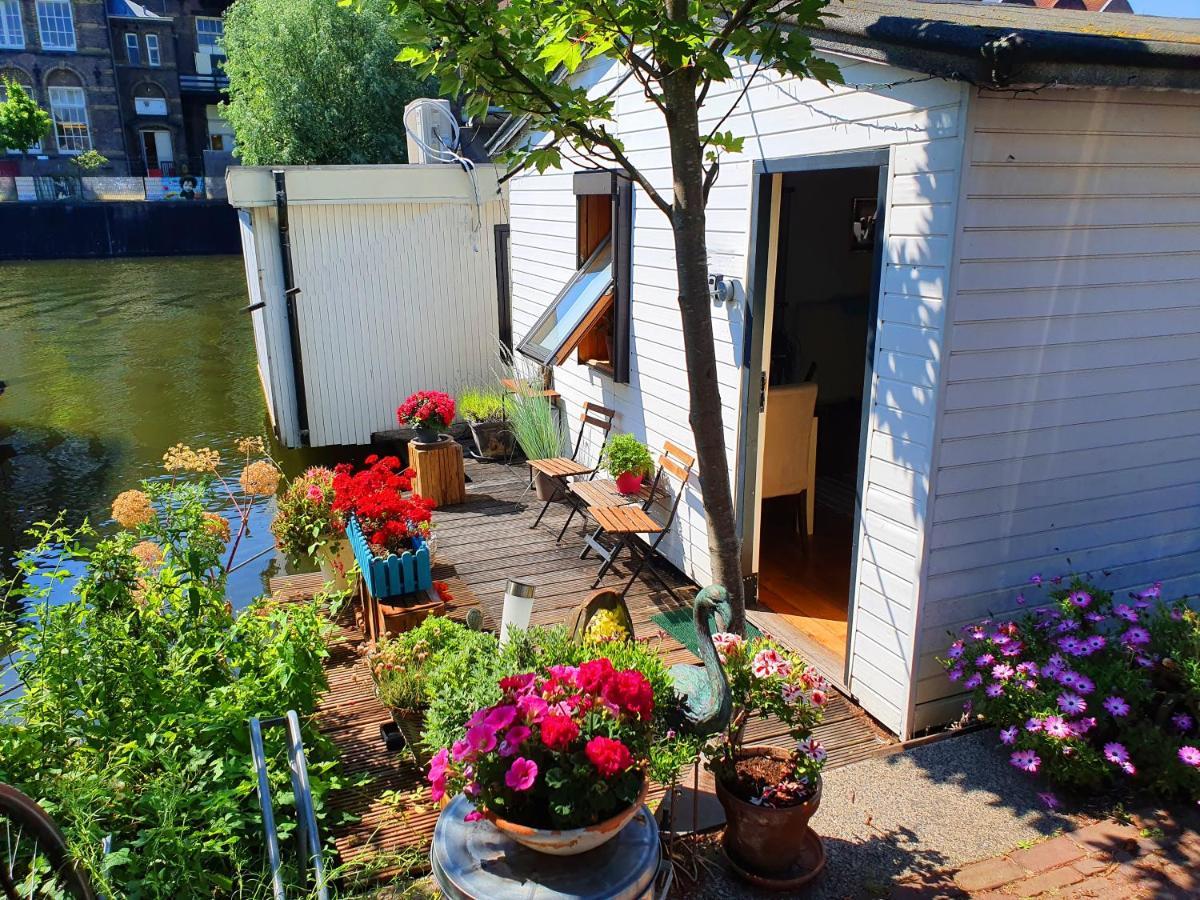 Romantic quiet studio on the canal Amsterdam Extérieur photo